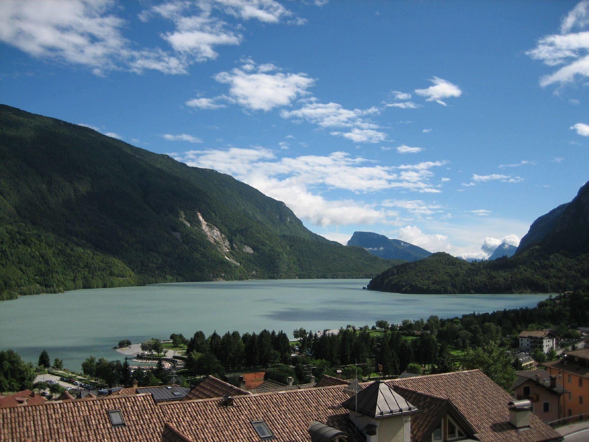 Hotel Panorama Molveno Exterior photo