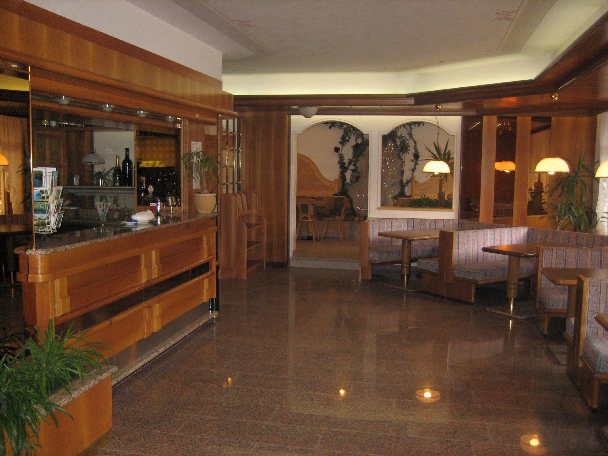 Hotel Panorama Molveno Exterior photo