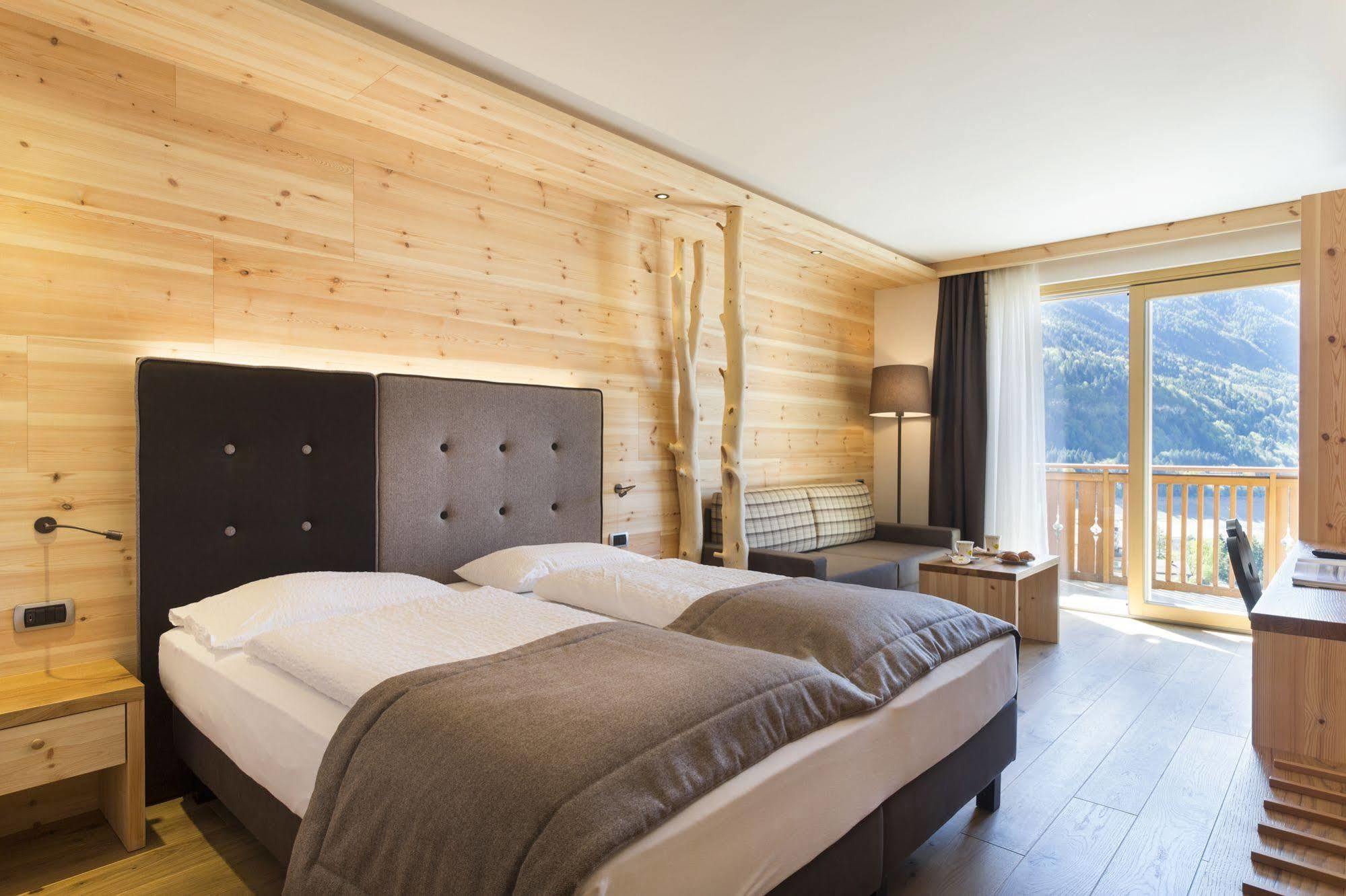 Hotel Panorama Molveno Exterior photo