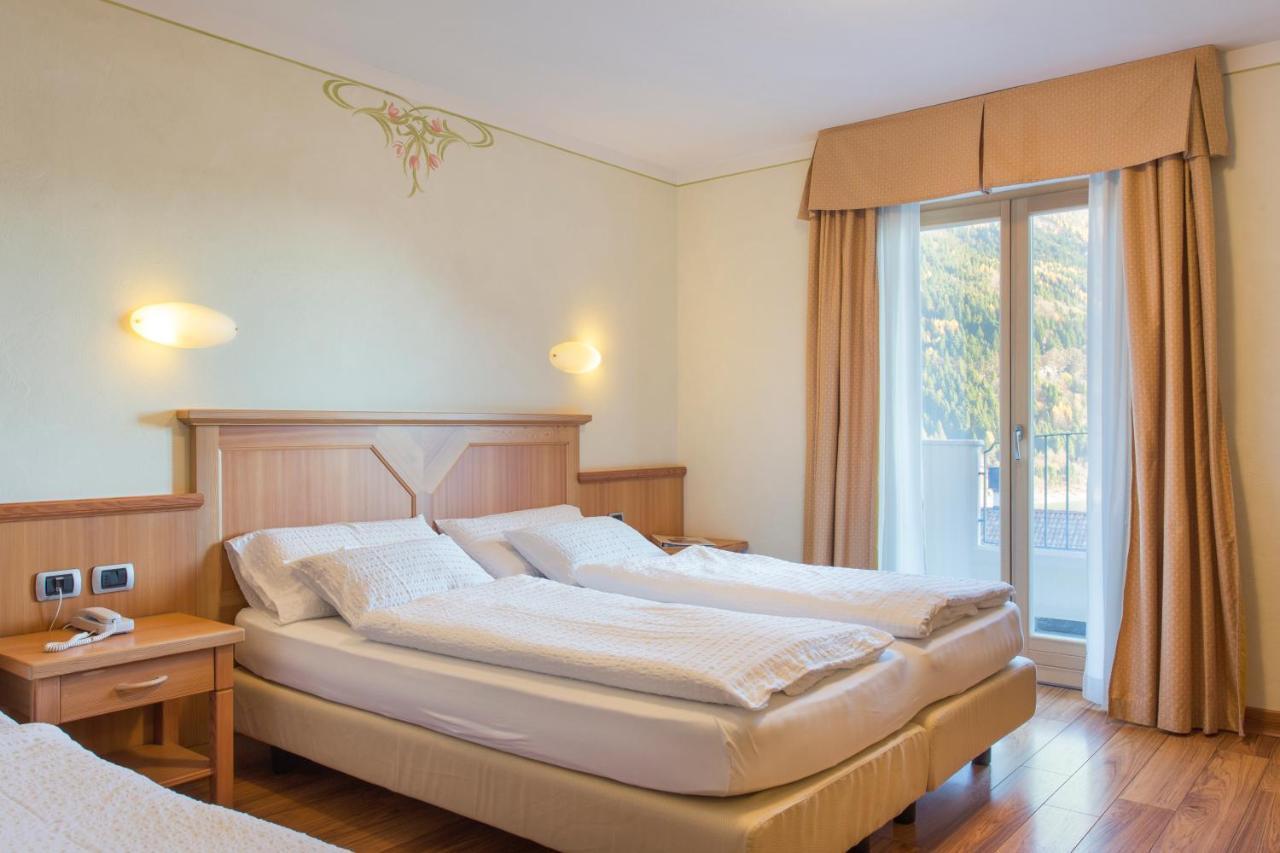Hotel Panorama Molveno Exterior photo