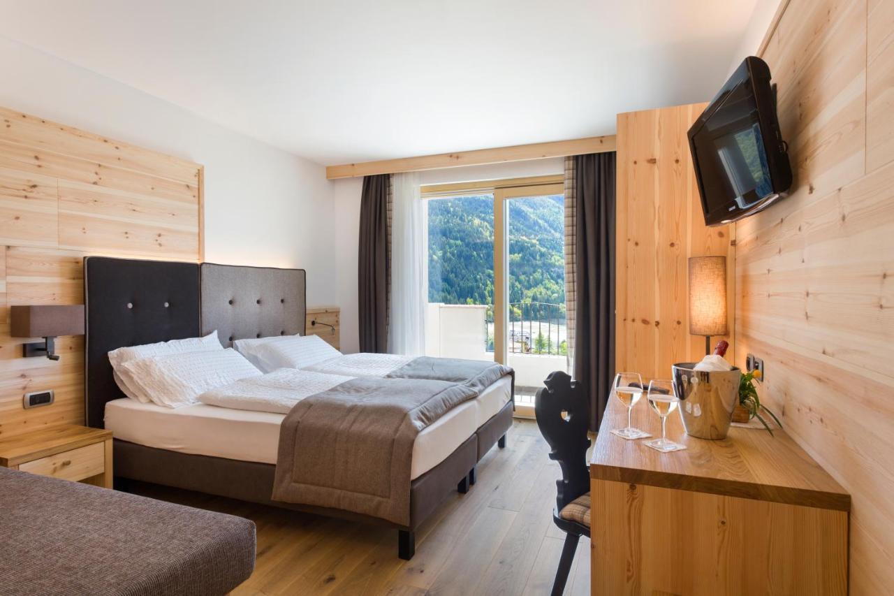 Hotel Panorama Molveno Exterior photo